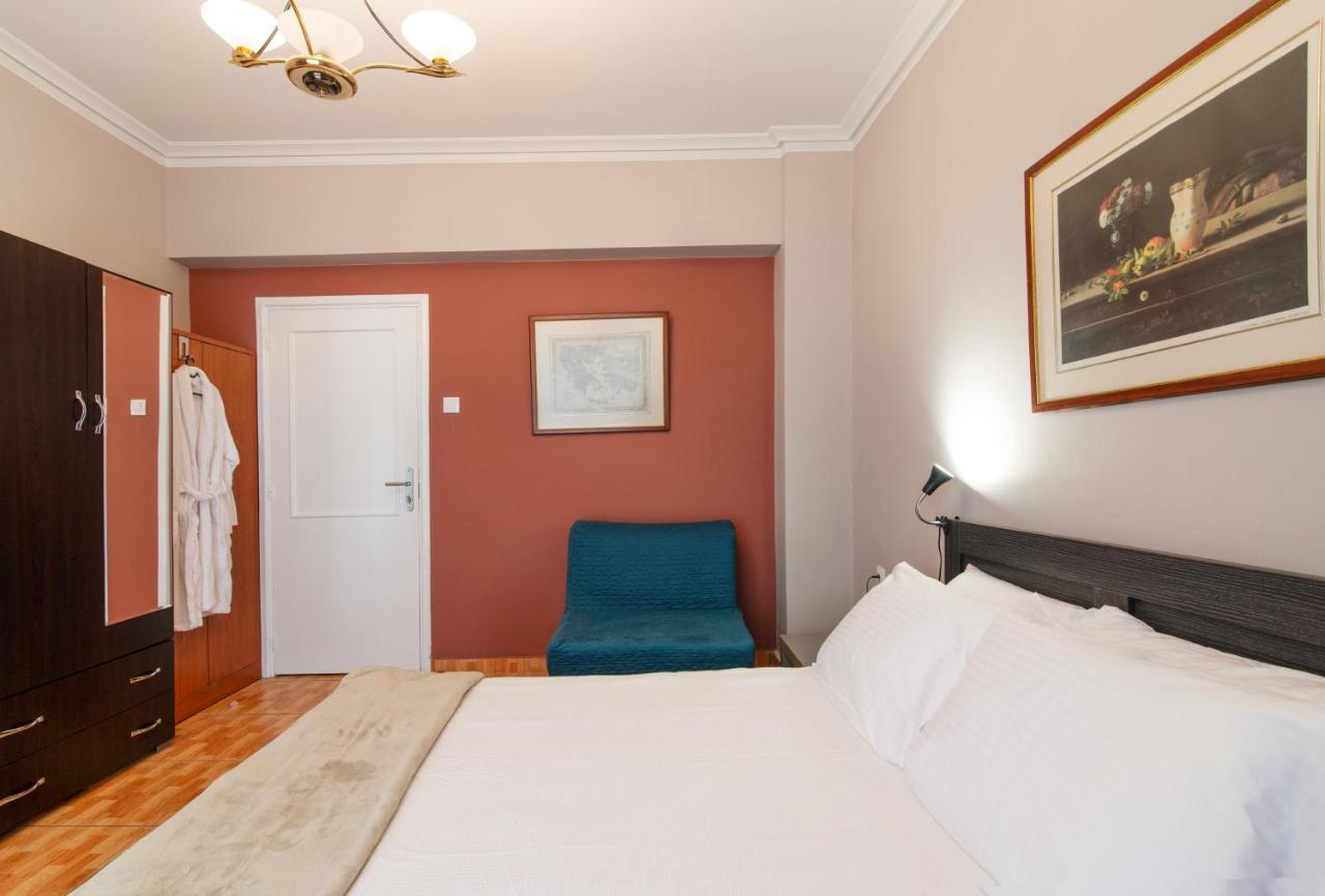 אתונה Charlie City Center Room מראה חיצוני תמונה